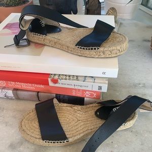 Soludos Espadrille Sandals, Sz 7, Black leather.